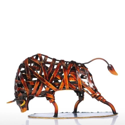 Tooarts Metal Weaving Cattle Red Iron Sculpture Figurine Modern Home Decor Animal Craft
