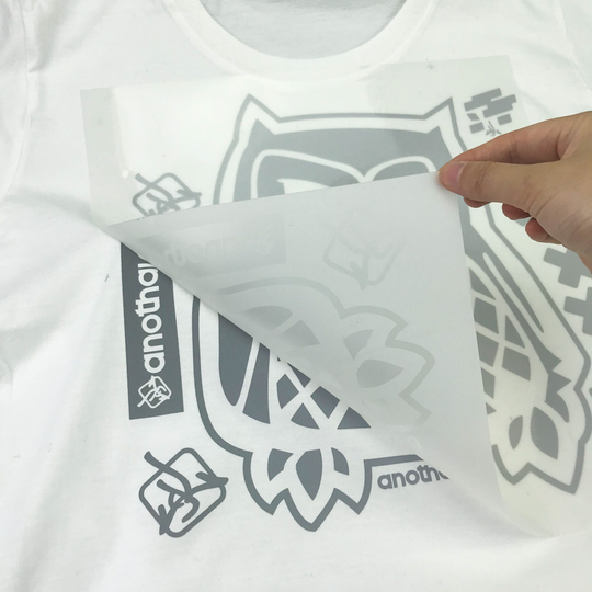 Custom Reflective Heat Transfer Vinyl Printing Label Iron On T Shirt