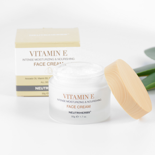 Hot Selling Vitamin E Hydrating Brightening Skin Care Face Cream Dry Skin Cream