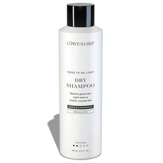Löwengrip Good to go Light Apple and Cedarwood Dry Shampoo for Brown Hair 250ml