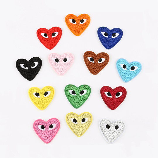 13 Color DIY Clothing Accessories Embroidery Heart Shape Appliques Cartoon Embroidered Iron On Eye Heart Patch