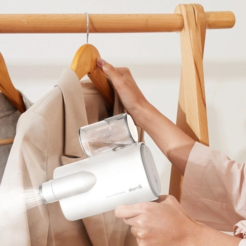 Deerma HS011 Handheld Ironing Machine Mini Portable Foldable Garment Steamer