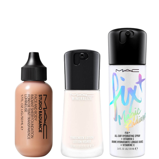 MAC Mature Skin Edit Kit (Various Shades) (Worth £81.00) - W2