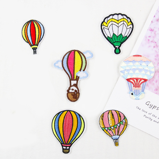 yiwu wintop fashion style hot hot air balloon design iron on embroidered patches for phone case decoration